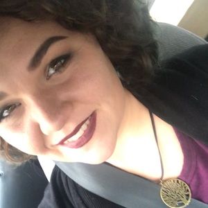 Meet your Posher, Katlin